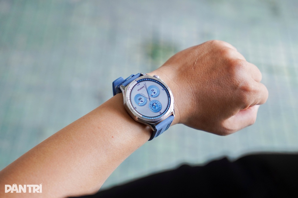 Cận cảnh Huawei Watch GT 5 vừa ra mắt tại Malaysia - 7 Cận cảnh Huawei Watch GT 5 vừa ra mắt tại Malaysia - 7
