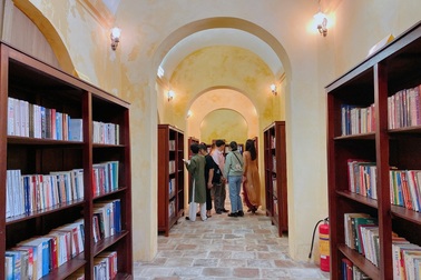 Ngắm thư viện hoàng gia thời Nguyễn đồ sộ giữa lòng Cố đô Huế