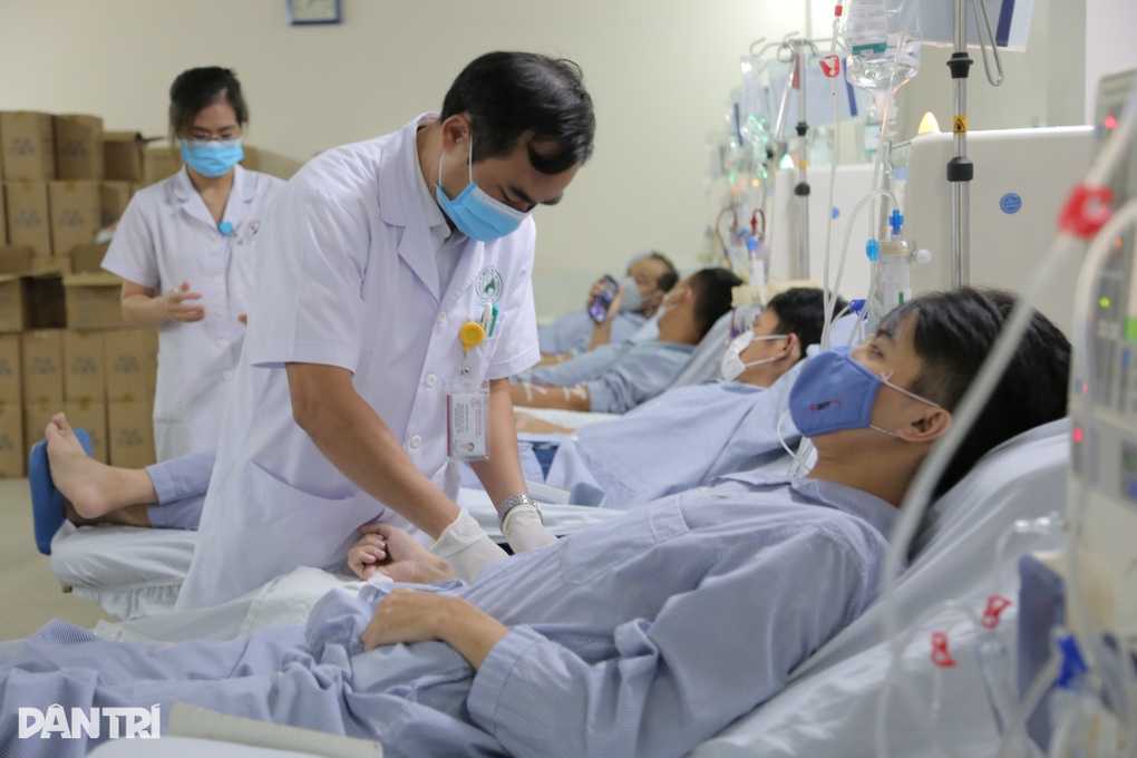 Hơn 10 triệu người Việt mắc bệnh thận mạn: Cần chặn bệnh từ cửa ngõ - 1 Hơn 10 triệu người Việt mắc bệnh thận mạn: Cần chặn bệnh từ cửa ngõ - 1