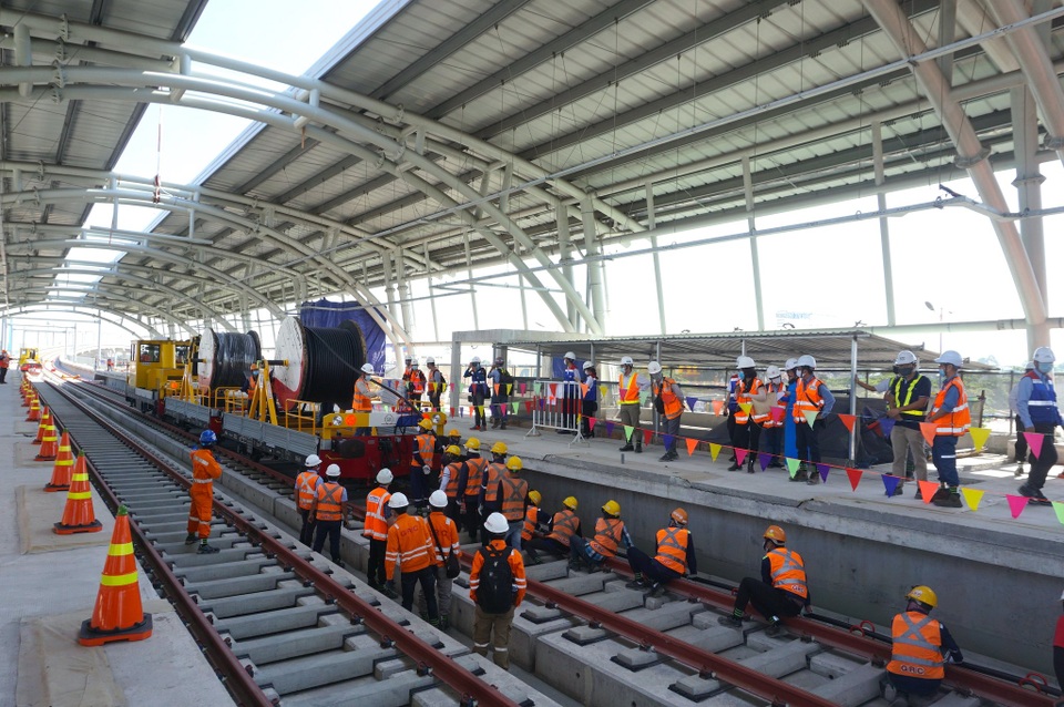 TPHCM: Triển khai cấp điện cho tuyến metro số 1 - 3 TPHCM: Triển khai cấp điện cho tuyến metro số 1 - 3