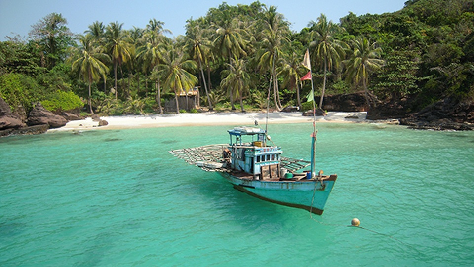 Đi bộ dưới biển, ngắm rặng san hô rực rỡ sắc màu tại Phú Quốc - 1 Đi bộ dưới biển, ngắm rặng san hô rực rỡ sắc màu tại Phú Quốc - 1