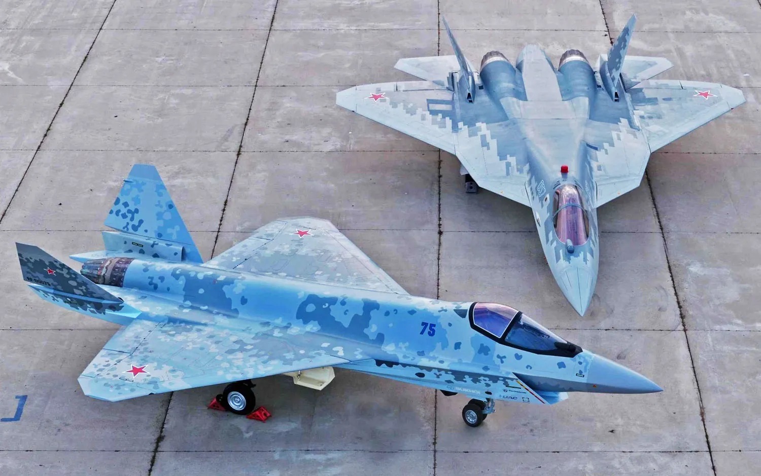 El caza Su-75 Checkmate está a punto de ser lanzado y se convertirá en un duro rival del F-35-2 estadounidense. Tiêm kích Su-75 Checkmate sắp ra lò, thành đối thủ cứng của F-35 Mỹ - 2