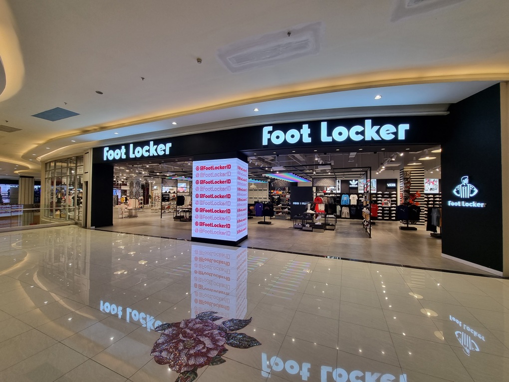 Thị trường giày dép, quần áo thể thao Việt Nam đón thêm ông lớn Foot Locker - 1 Thị trường giày dép, quần áo thể thao Việt Nam đón thêm ông lớn Foot Locker - 1