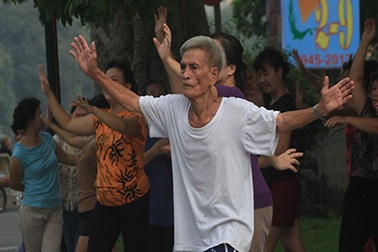 Người Hà Nội tập thể dục buổi sáng như thế nào?