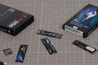 Cơn sốt AI khiến giá SSD tăng cao