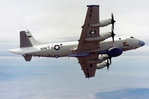 Máy bay trinh sát Mỹ - Trung chạm trán, áp sát Đài Loan