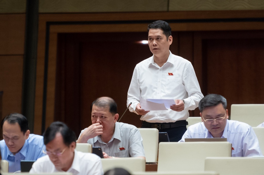 Đề nghị bổ sung quy định thu hồi đất để phát triển du lịch, dịch vụ - 4 Đề nghị bổ sung quy định thu hồi đất để phát triển du lịch, dịch vụ - 4