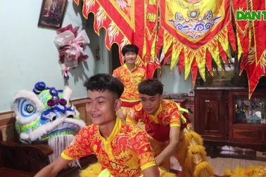 Các đoàn lân sư rồng tại Gia Lai say sưa tập luyện