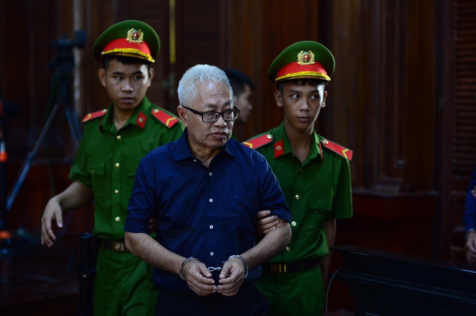 Điều tra lại đại án ngân hàng Đông Á giai đoạn 2 - 1 Điều tra lại đại án ngân hàng Đông Á giai đoạn 2 - 1