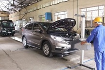 Đình chỉ hoạt động trung tâm đăng kiểm “quên” nộp phí đường bộ