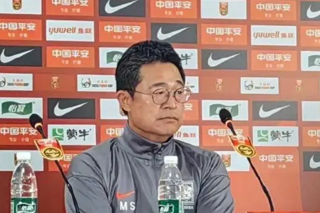 HLV Hàn Quốc tuyên bố bất ngờ sau trận thua khó tin trước U22 Trung Quốc - 1 HLV Hàn Quốc tuyên bố bất ngờ sau trận thua khó tin trước U22 Trung Quốc - 1