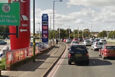 Bị bắt giam vì làm "chuyện ấy" quá ầm ĩ