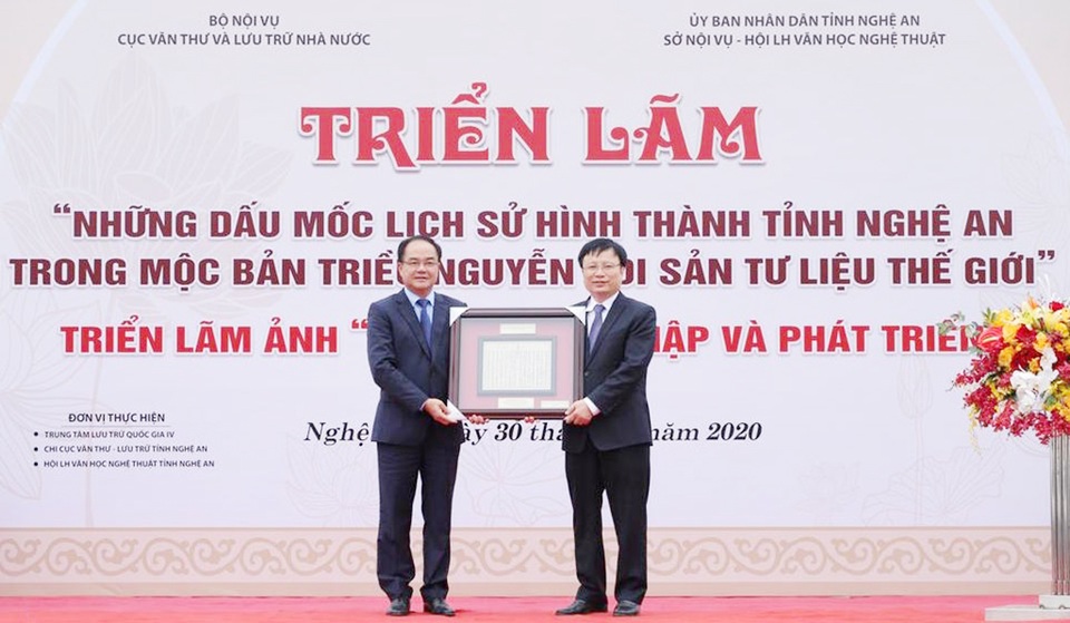 Triển lãm 68 hình ảnh quý hiếm về hình thành 990 năm Nghệ An - 1