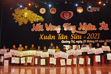 Quảng Trị huy động hơn 18 tỷ đồng chăm lo Tết cho người nghèo
