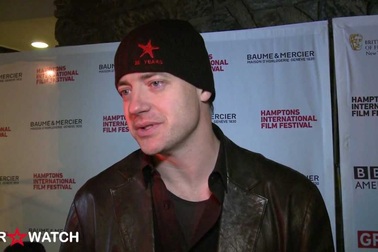 Brendan Fraser trẻ trung, năng động