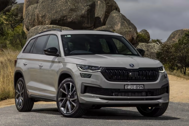 Hai mẫu ô tô châu Âu lên lịch ra mắt tại Việt Nam, giá dự kiến từ 1 tỷ đồng