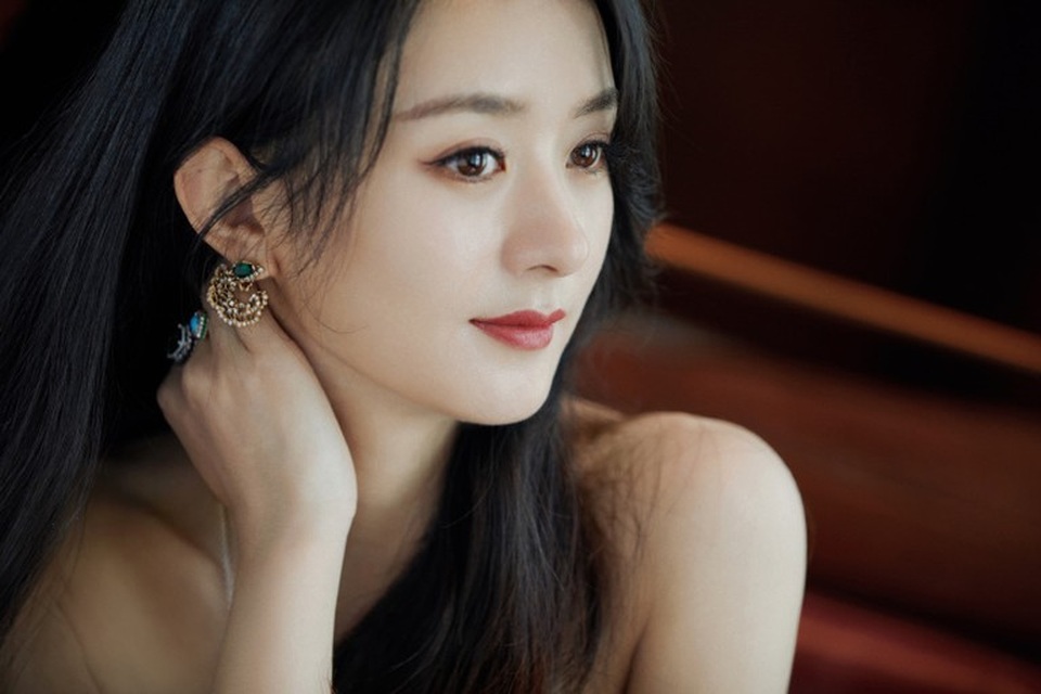 Triệu Lệ Dĩnh nhận hai đề cử giải Kim Ưng 2020 - 6 Triệu Lệ Dĩnh nhận hai đề cử giải Kim Ưng 2020 - 6