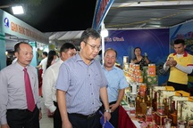 Dừng hội chợ thương mại Festival Huế 2024 để phòng, chống bão