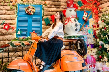 Không khí Giáng sinh ngập tràn ở các quán cà phê Hà Nội