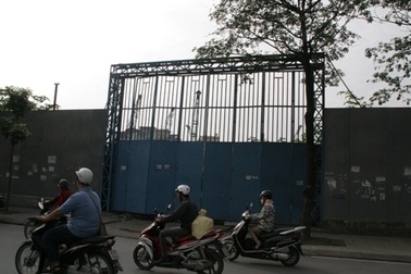 Ế ẩm nhà đất: Ồ ạt cấp phép, ì ạch thu hồi 