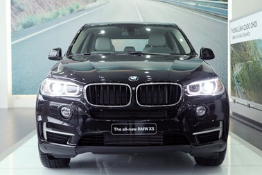 BMW X5 mới tại Việt Nam có gì?