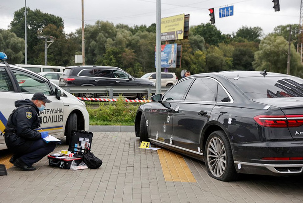 Ukraine rúng động vụ trợ lý hàng đầu của Tổng thống bị ám sát hụt - 2 Ukraine rúng động vụ trợ lý hàng đầu của Tổng thống bị ám sát hụt - 2
