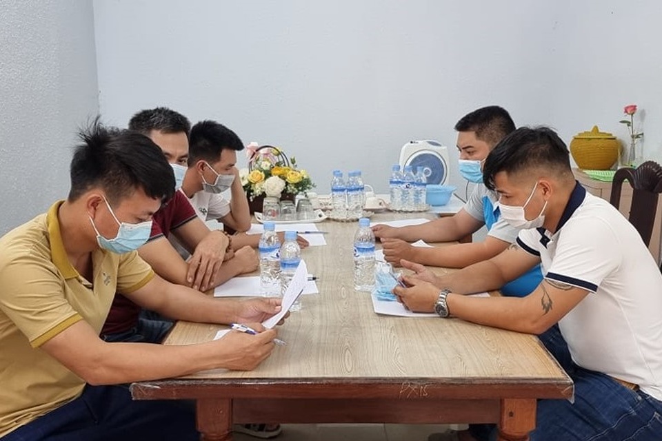 Bắt 14 đối tượng tổ chức đưa người Trung Quốc nhập cảnh trái phép - 2 Bắt 14 đối tượng tổ chức đưa người Trung Quốc nhập cảnh trái phép - 2
