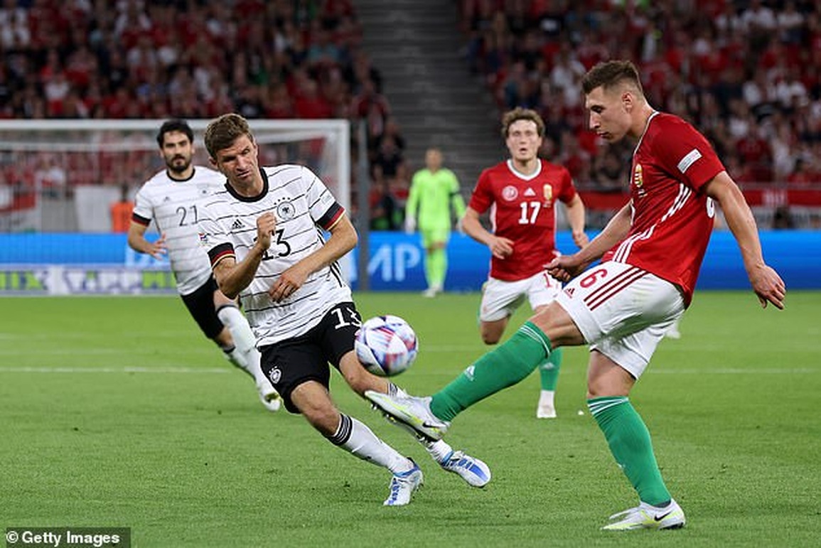 Anh hòa Italy, Đức gây thất vọng trước Hungary - 3 Anh hòa Italy, Đức gây thất vọng trước Hungary - 3