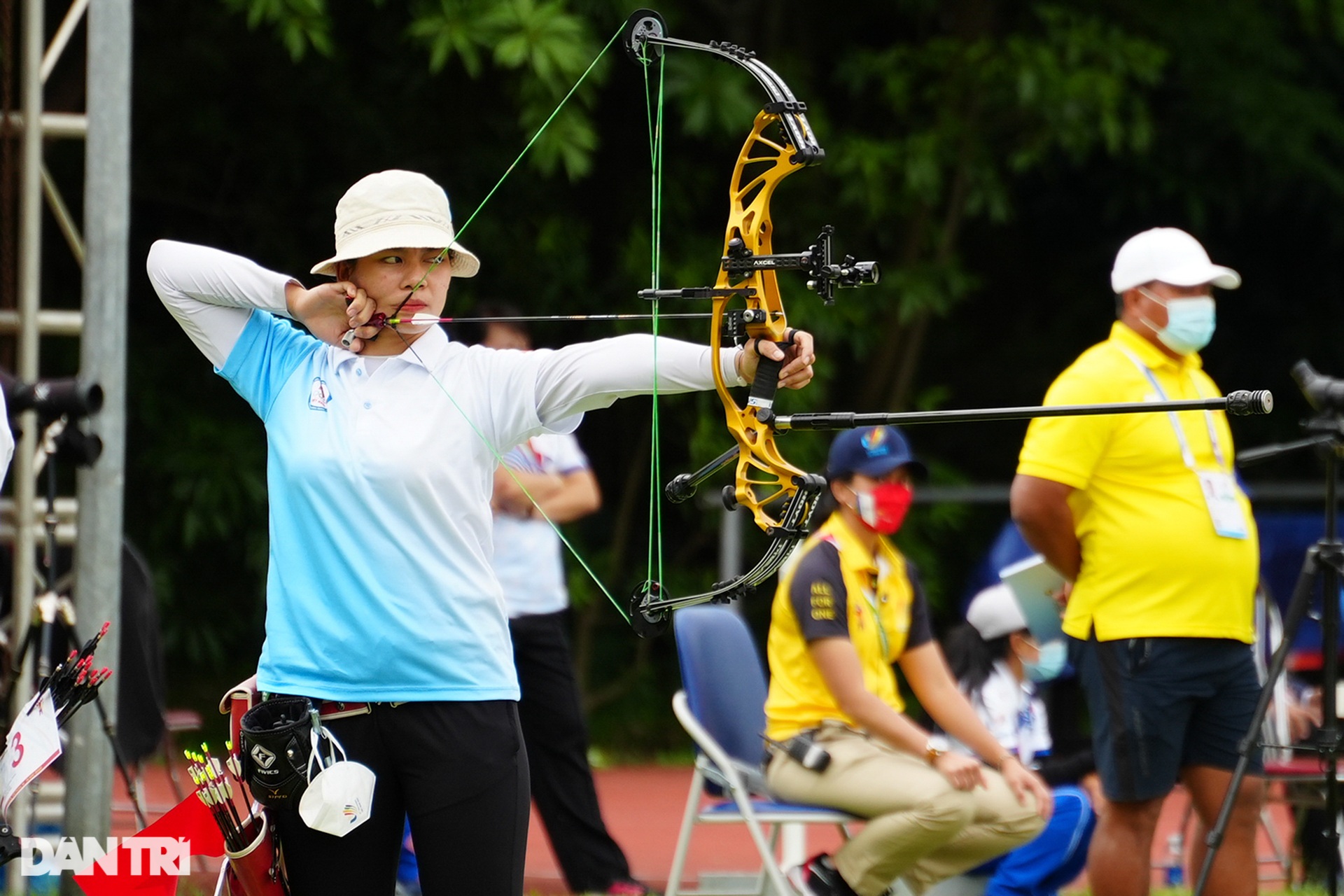 Ngắm các nữ cung thủ xinh đẹp của đội tuyển bắn cung Việt Nam - 2 Ngắm các nữ cung thủ xinh đẹp của đội tuyển bắn cung Việt Nam - 2