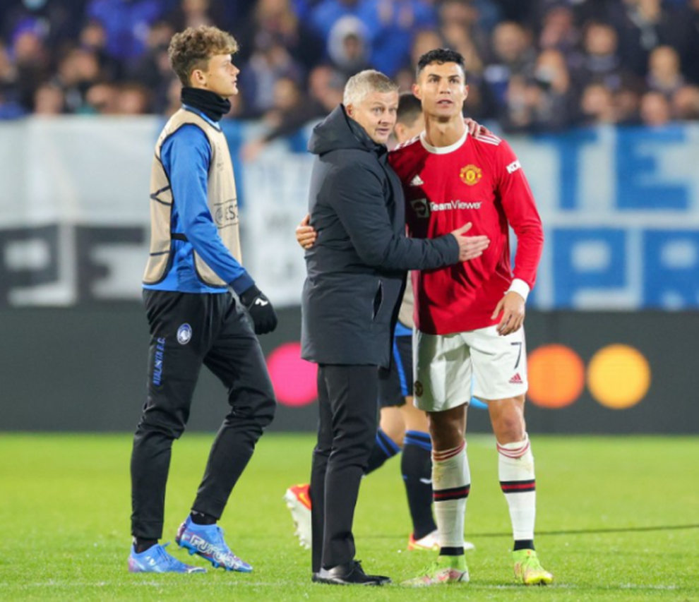 C.Ronaldo chưa đủ tầm để làm HLV Man Utd - 1 C.Ronaldo chưa đủ tầm để làm HLV Man Utd - 1