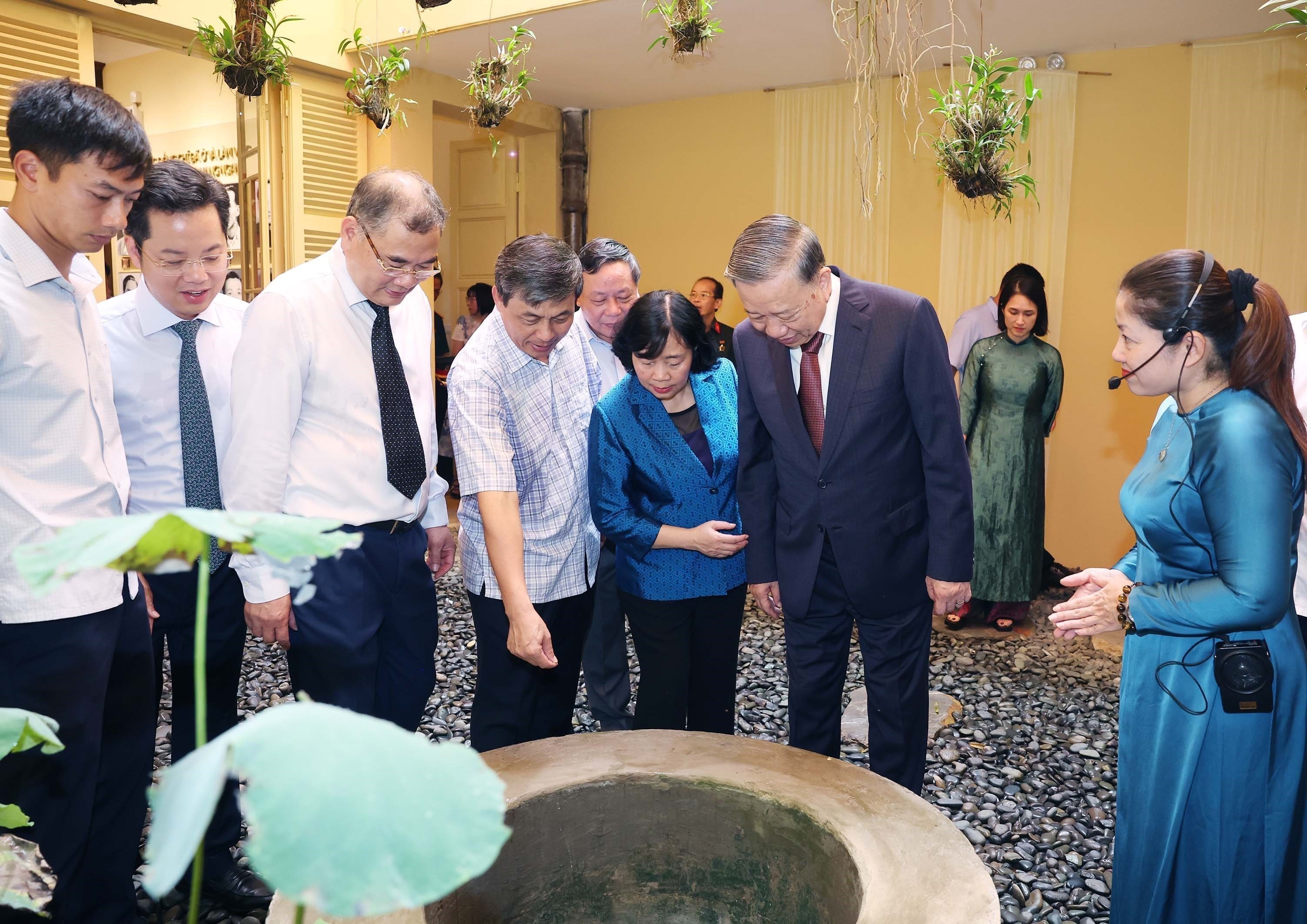 Tổng Bí thư Tô Lâm thăm nơi Bác Hồ viết Tuyên ngôn Độc lập - 4