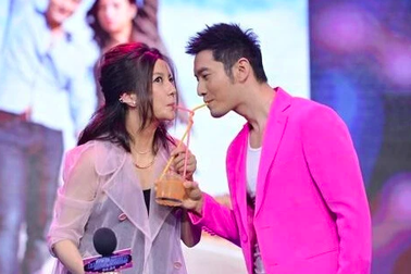 Huỳnh Hiểu Minh: 11 năm, chưa bao giờ quên sinh nhật Triệu Vy