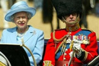 Huy hoàng lễ mừng sinh nhật Nữ hoàng Elizabeth II 