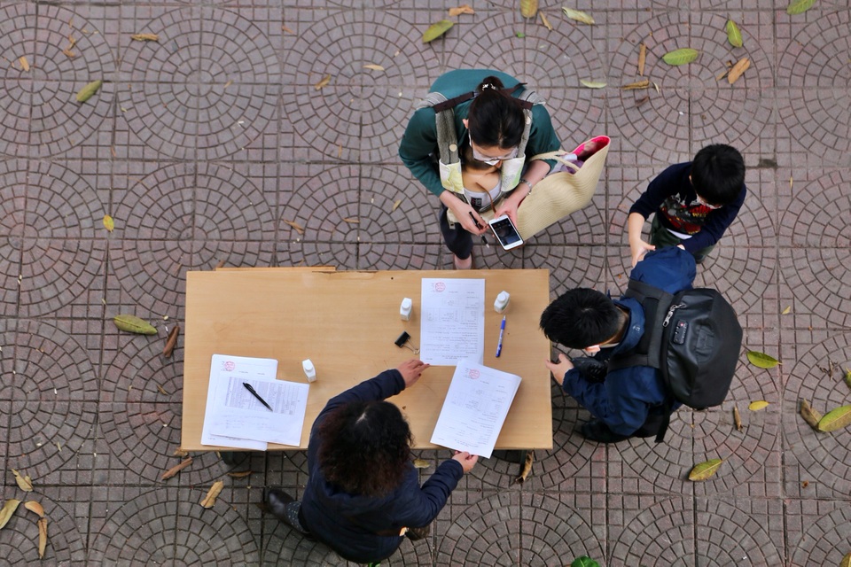 Hà Nội xét nghiệm người trở về từ ổ dịch Cẩm Giàng - 2 Hà Nội xét nghiệm người trở về từ ổ dịch Cẩm Giàng - 2