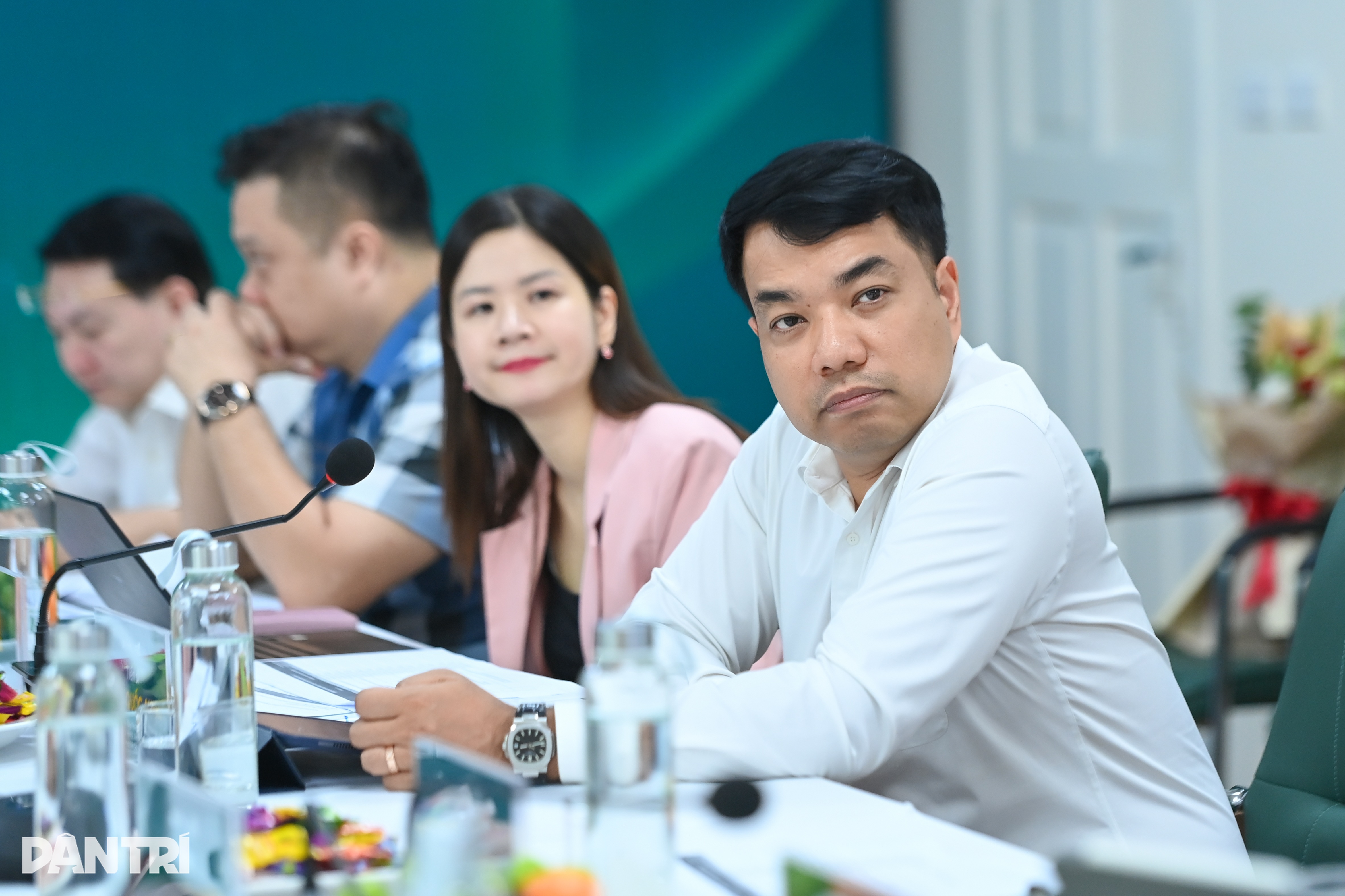 The Judging Council had a heated discussion about the Vietnam ESG Awards 2025 - 5 Hội đồng Thẩm định thảo luận sôi nổi về Vietnam ESG Awards 2025 - 5
