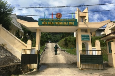 Khen thưởng 3 cán bộ biên phòng hi sinh, bị thương khi truy bắt tội phạm