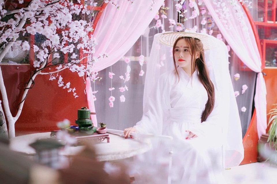 Người con gái Đà Lạt lập nghiệp trên thành phố hoa lệ - 6 Người con gái Đà Lạt lập nghiệp trên thành phố hoa lệ - 6