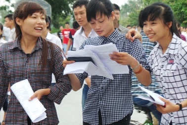 Chùm ảnh: Phấn khởi sau môn thi cuối