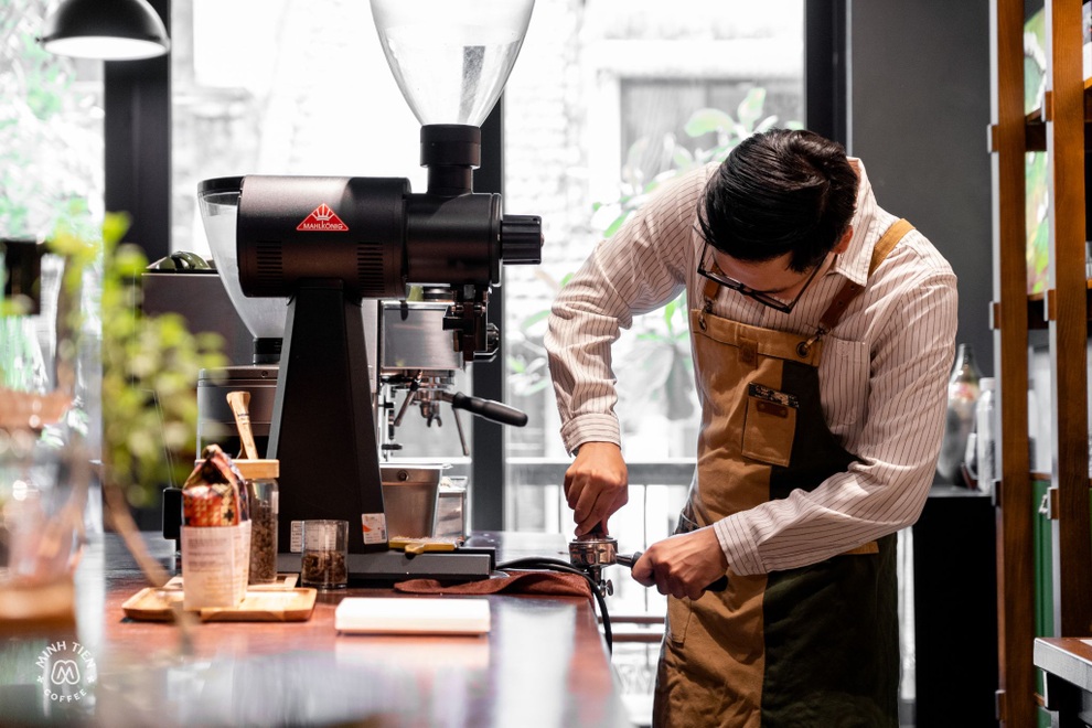 Thao tác kỹ thuật cơ bản cần chú ý khi pha Espresso - 1 Thao tác kỹ thuật cơ bản cần chú ý khi pha Espresso - 1