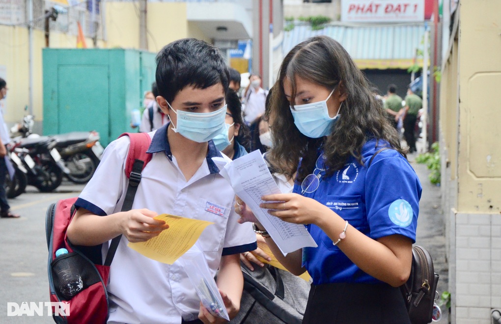Top trường có tỷ lệ chọi vào lớp 10 công lập cao nhất ở TPHCM năm 2023 - 1 Top trường có tỷ lệ chọi vào lớp 10 công lập cao nhất ở TPHCM năm 2023 - 1
