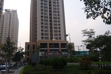 Sự cố thang máy tại chung cư Tân Tây Đô: Ai là người giải cứu cư dân?