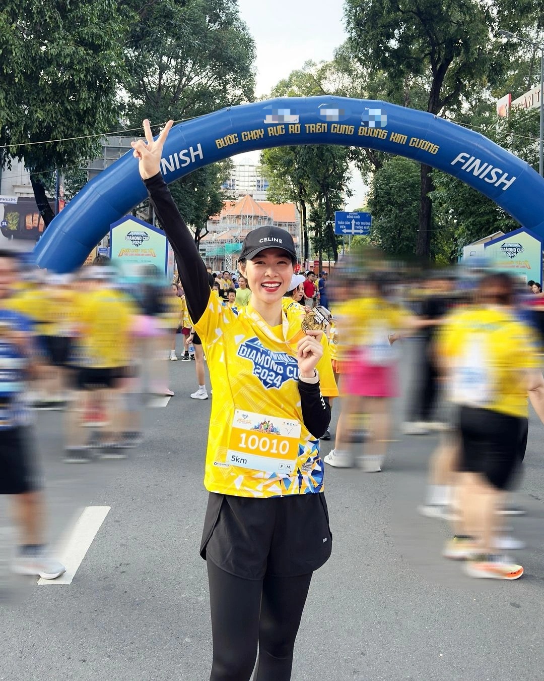 View - Diệp Bảo Ngọc: Mỹ nhân gợi cảm của "Lật mặt" ly hôn năm 22 tuổi giờ ra sao? | Báo Dân trí