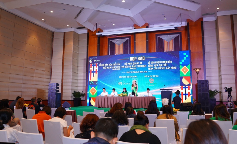 14 tỉnh thành tham gia Lễ hội Văn hóa Thổ cẩm Việt Nam lần thứ II - 1 14 tỉnh thành tham gia Lễ hội Văn hóa Thổ cẩm Việt Nam lần thứ II - 1