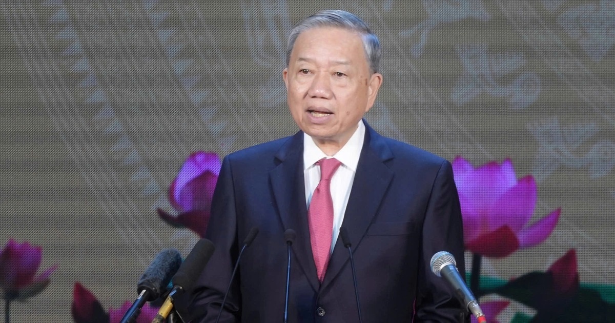 "Sắp xếp lại giang sơn là bước đi lịch sử để mọ...