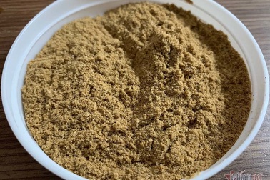 Chuyện lạ, cám gạo cho lợn giờ siêu đắt đỏ, nhà giàu ăn sáng thay phở