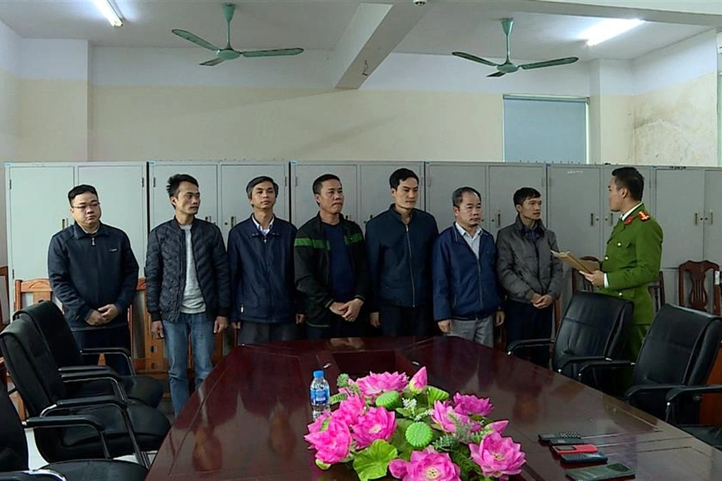 Bắt 7 bị can của 2 trung tâm đăng kiểm ở Hưng Yên - 1 Bắt 7 bị can của 2 trung tâm đăng kiểm ở Hưng Yên - 1