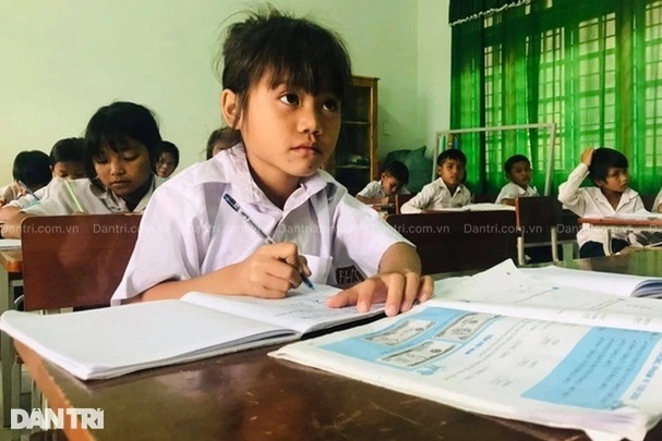 Chính phủ đề ra 8 nhóm giải pháp đổi mới giáo dục - 1 Chính phủ đề ra 8 nhóm giải pháp đổi mới giáo dục - 1