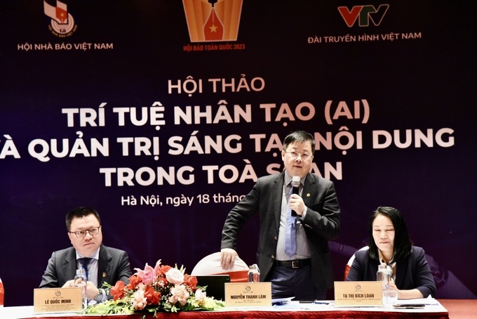 Ông Nguyễn Thanh Lâm, Thứ trưởng Thông tin và Truyền thông chia sẻ tại Hội thảo