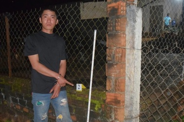 Mâu thuẫn trong cuộc nhậu, thanh niên dùng dao chém bạn bị thương