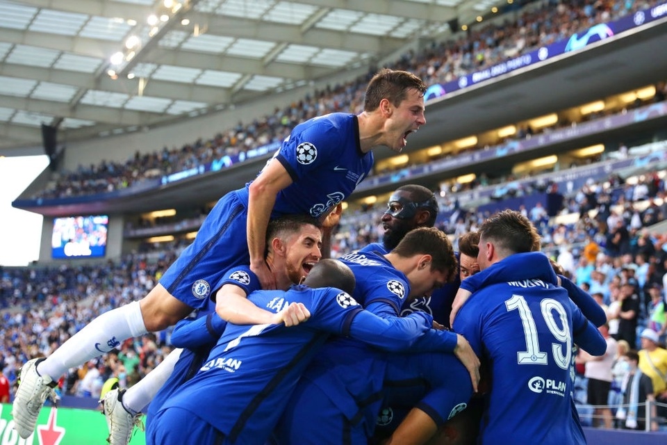 Những khoảnh khắc Chelsea hạ gục Man City tại chung kết Champions League - 12 Những khoảnh khắc Chelsea hạ gục Man City tại chung kết Champions League - 12